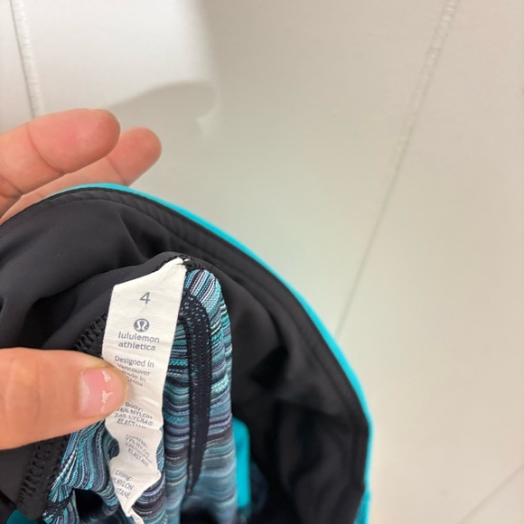 Lululemon Pace Rival Space Dye Twist Cropped Blue Leggins Size 4 - Picture 9 of 10